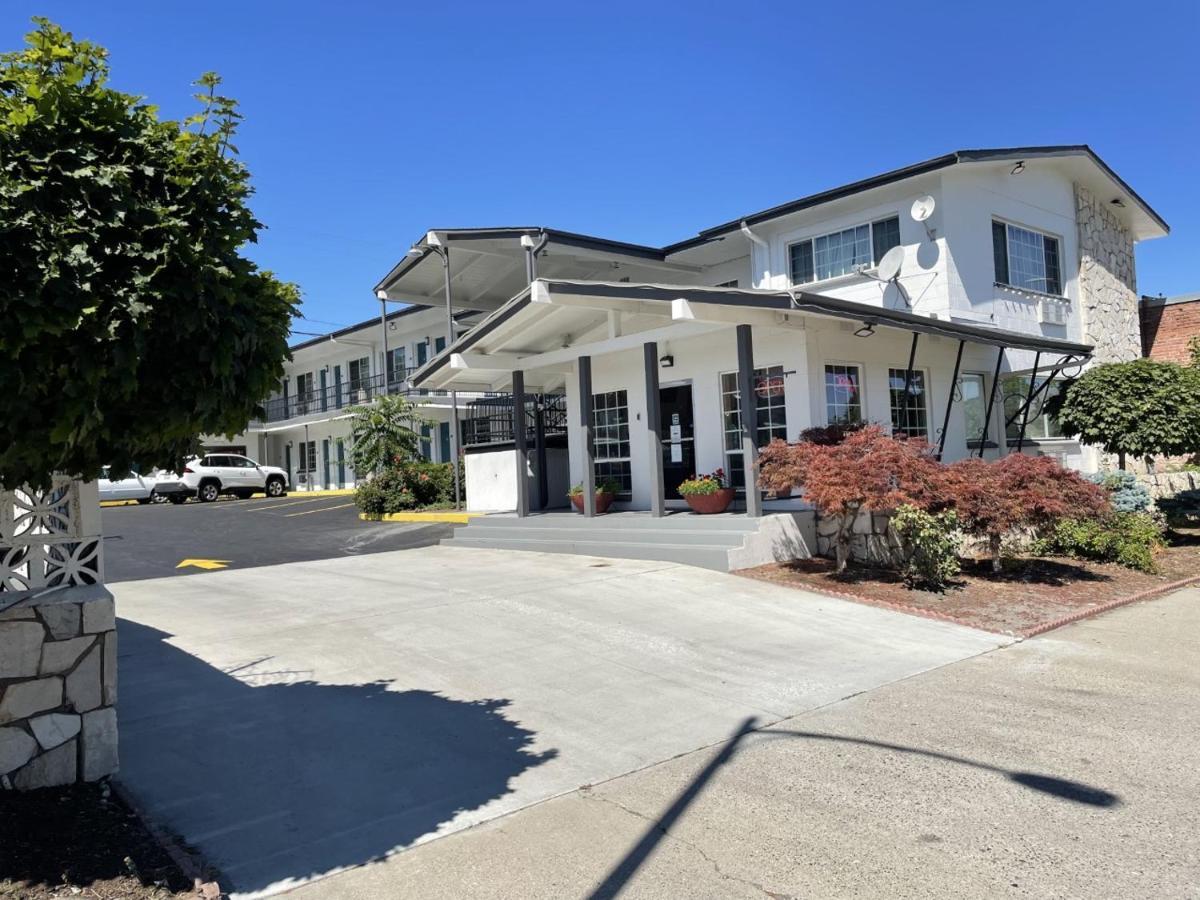 Downtown Inn Wenatchee Exterior photo